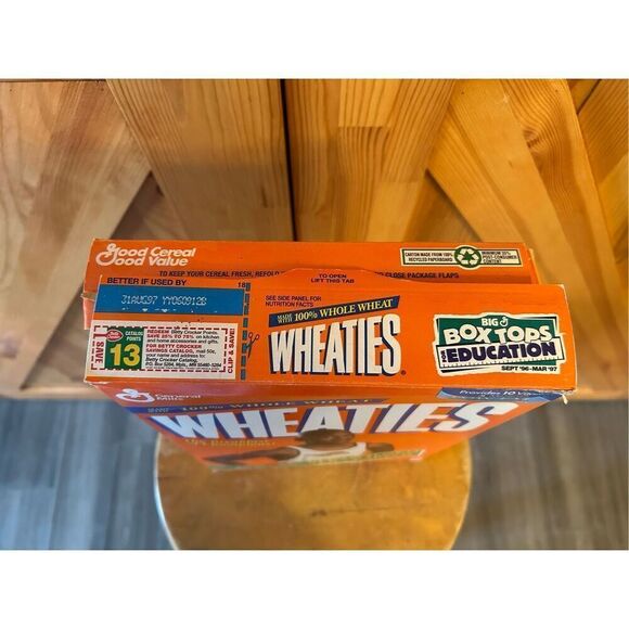 Vintage Michael Jordan SPACE JAM WHEATIES BOX 1997 - Picture 8 of 9